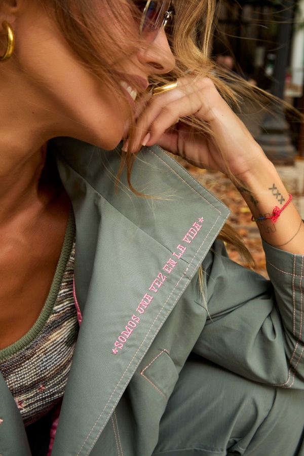 Cazadora Quetzal Camaleonica. Abrigos / Chaquetas C. Tallas: s, m, l, xs |