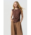 Camiseta Broche. Camisetas / Camisas BSB. Color: blanco, marron; Tallas: s, m, l