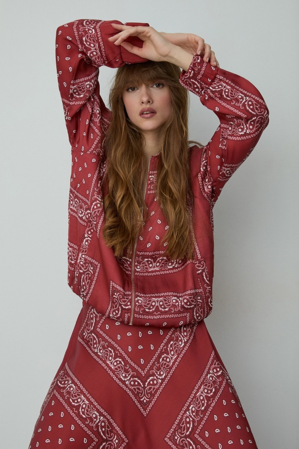 Bomber Bandana. Inicio.  | Bambalinas Closet