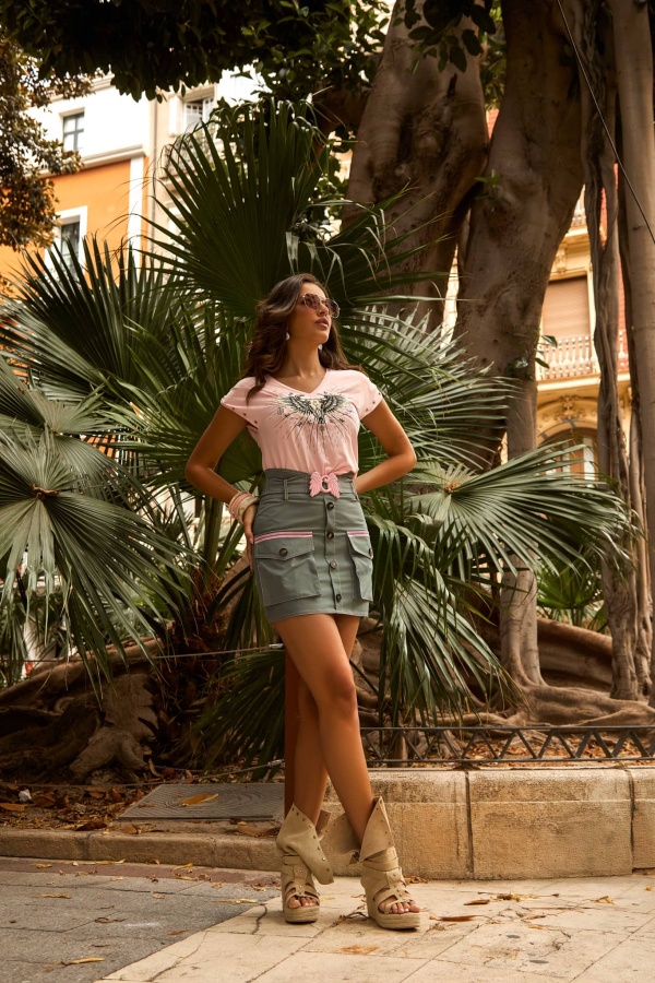 Camiseta Zorzal Camaleonica. Camisetas / Bodys C. Tallas: s, m, l, xs |