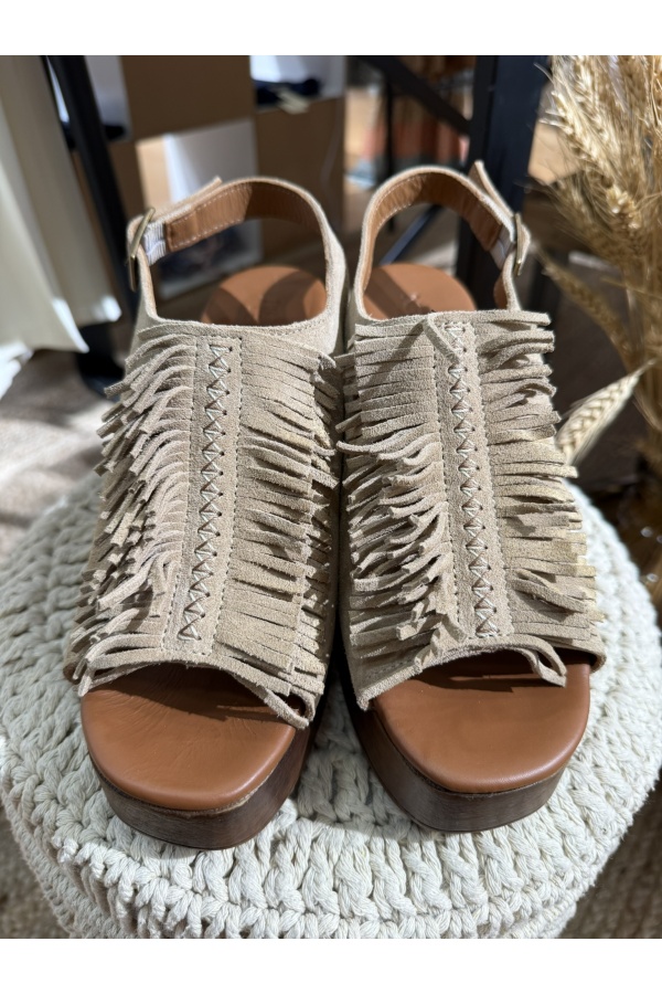 Cuñas Flecos. Cuñas. Tallas: 36, 37, 38, 39, 40 | Bambalinas Closet