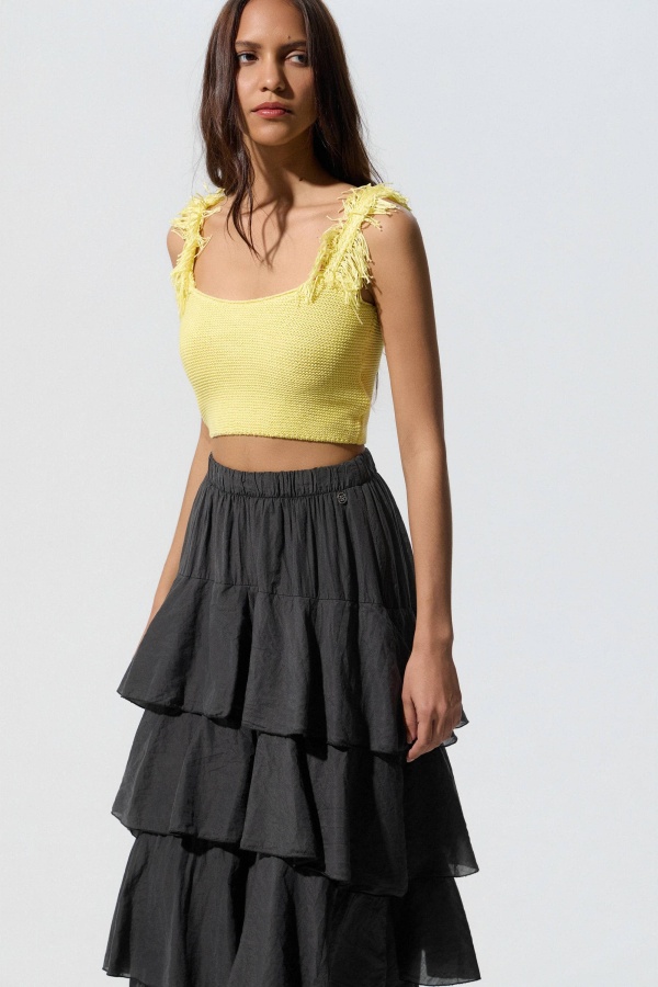 Top Flecox. Camisetas / Camisas BSB. Color: negro, amarillo pastel, verde