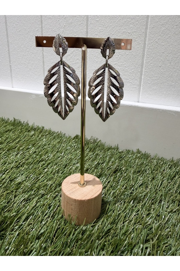 Pendientes Hojas Plata. Bisuteria.  | Bambalinas Closet