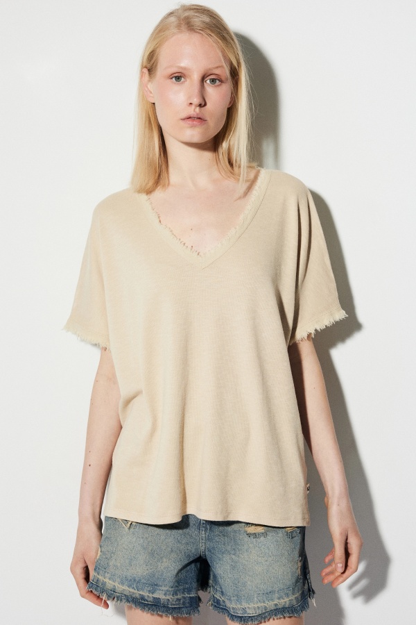 Camiseta OverTime. Camisetas / Camisas BSB. Tallas: s, m, xs | Bambalinas Closet