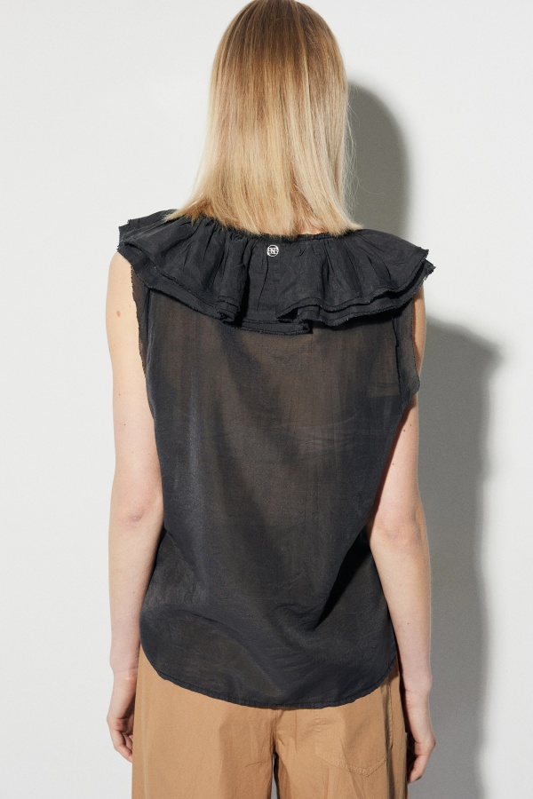 Blusa Cruzada. Camisetas / Camisas BSB. Tallas: m, s | Bambalinas Closet