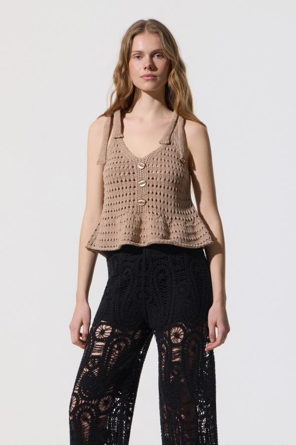 Top Crochet. Camisetas / Camisas BSB. Color: beige, negro; Tallas: s, m |