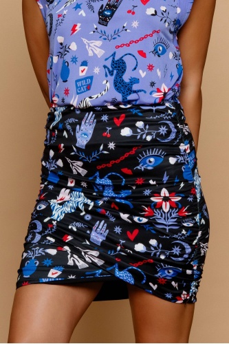 Falda Ivica Negra. Inicio.  | Bambalinas Closet