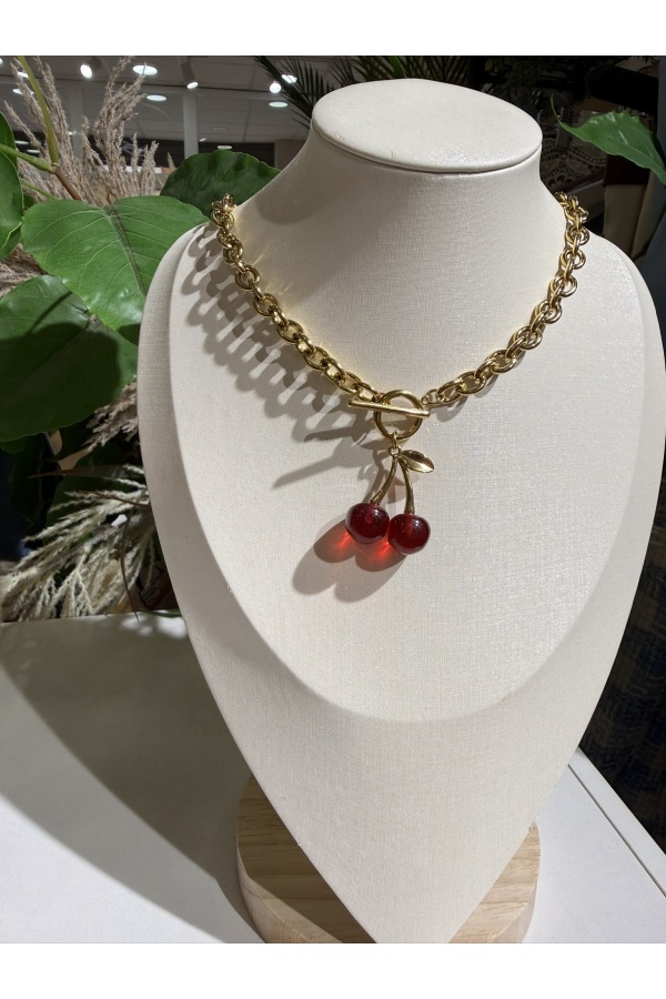 Collar Cherries. Bisuteria.  | Bambalinas Closet