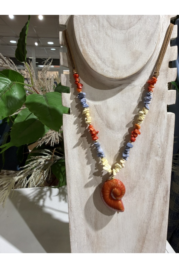 Collar Caracola Caldera. Bisuteria.  | Bambalinas Closet