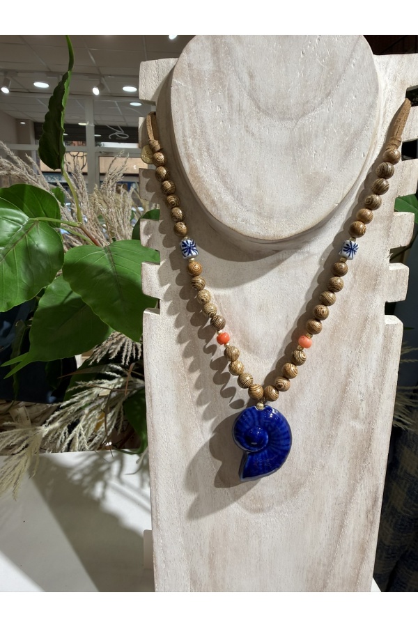 Collar Caracola Azul. Bisuteria.  | Bambalinas Closet