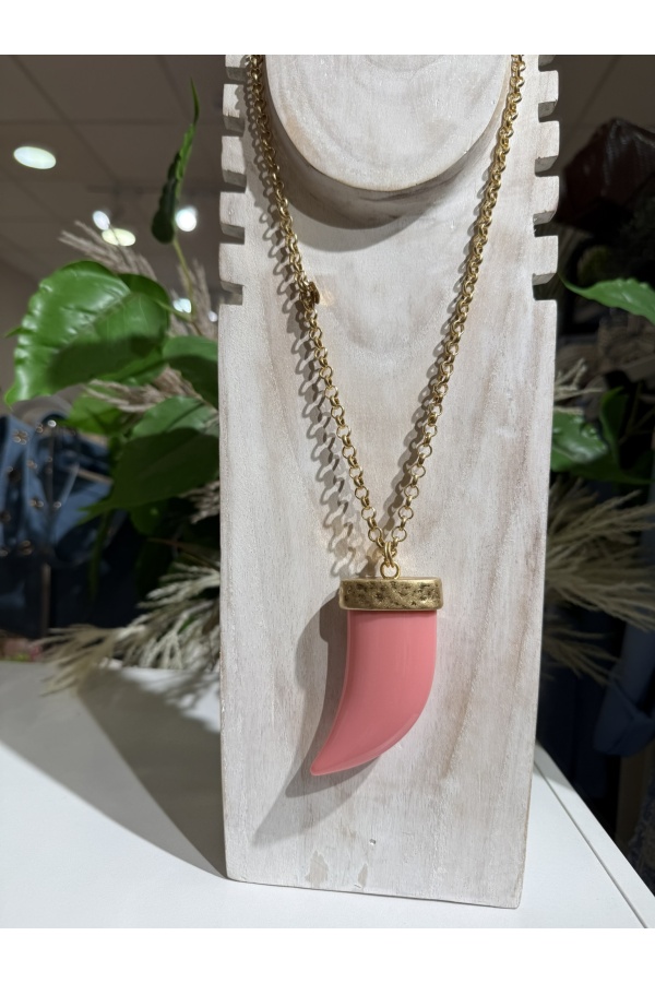 Collar Maxi Cuerno. Bisuteria. Color: negro, marron, marfil, caldera, rosa |