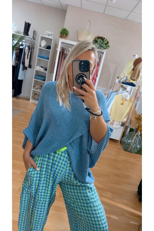 Sweater Valencia. Sueters / Jersey. Color: amarillo pastel, verde kaki, denim