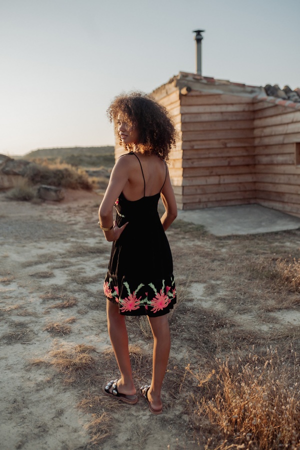 Vestido Aloha Corto. Inicio.  | Bambalinas Closet