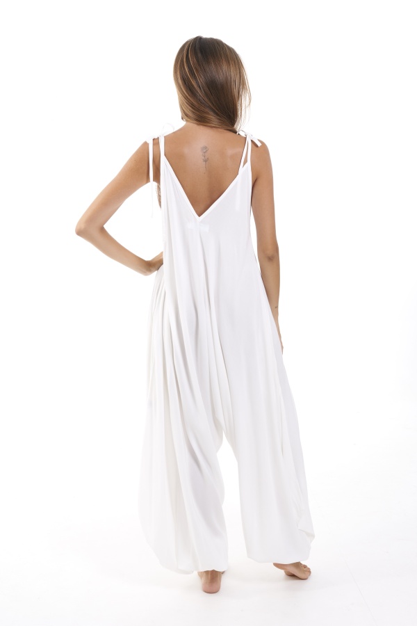 Mono Aciron. Monos / Conjuntos. Color: blanco, beige, negro; Tallas: talla unica