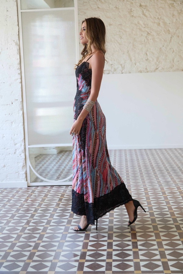 Vestido Auren Camaleonica. Vestidos / Conjuntos C. Tallas: s, m, l, xs |