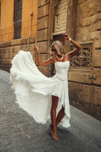 Vestido Calau Camaleonica. Vestidos / Conjuntos C. Tallas: s, m, l, xs |