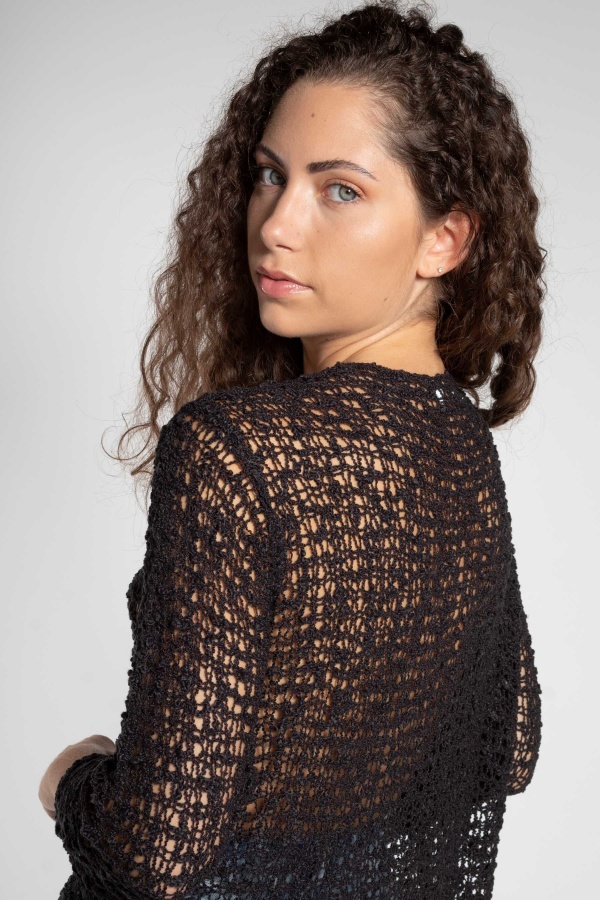 Chaqueta Nemea. Kimonos / chaquetas. Color: blanco roto, camel, negro; Tallas: