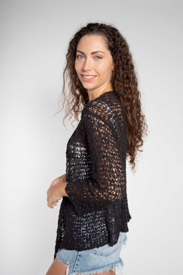 Chaqueta Nemea. Kimonos / chaquetas. Color: blanco roto, camel, negro; Tallas: