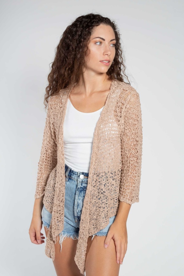 Chaqueta Nemea. Kimonos / chaquetas. Color: blanco roto, camel, negro; Tallas: