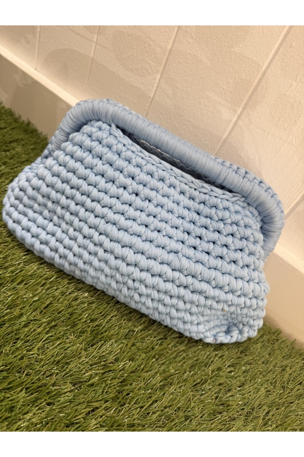 Bolso Tejido Primavera. Bolsos. Color: azul pastel, naranja | Bambalinas Closet