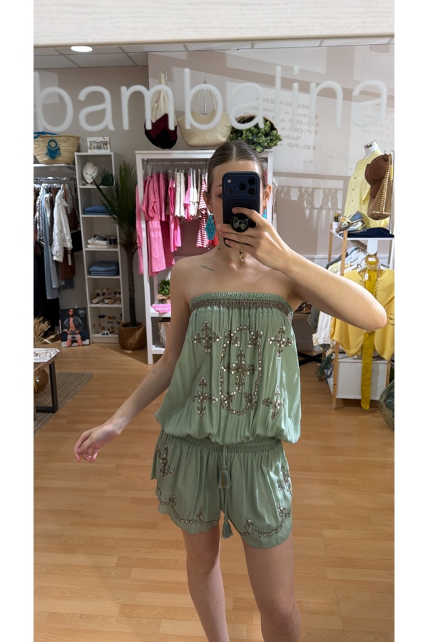 Mono Diana. Monos / Conjuntos. Color: verde mint, negro; Tallas: talla unica |