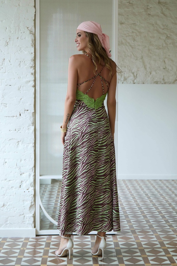 Vestido Calix Camaleonica. Vestidos / Conjuntos C. Tallas: s, m, l, xs |