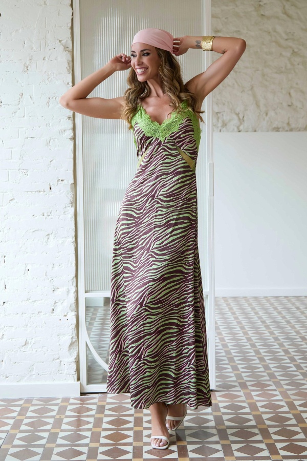 Vestido Calix Camaleonica. Vestidos / Conjuntos C. Tallas: s, m, l, xs |