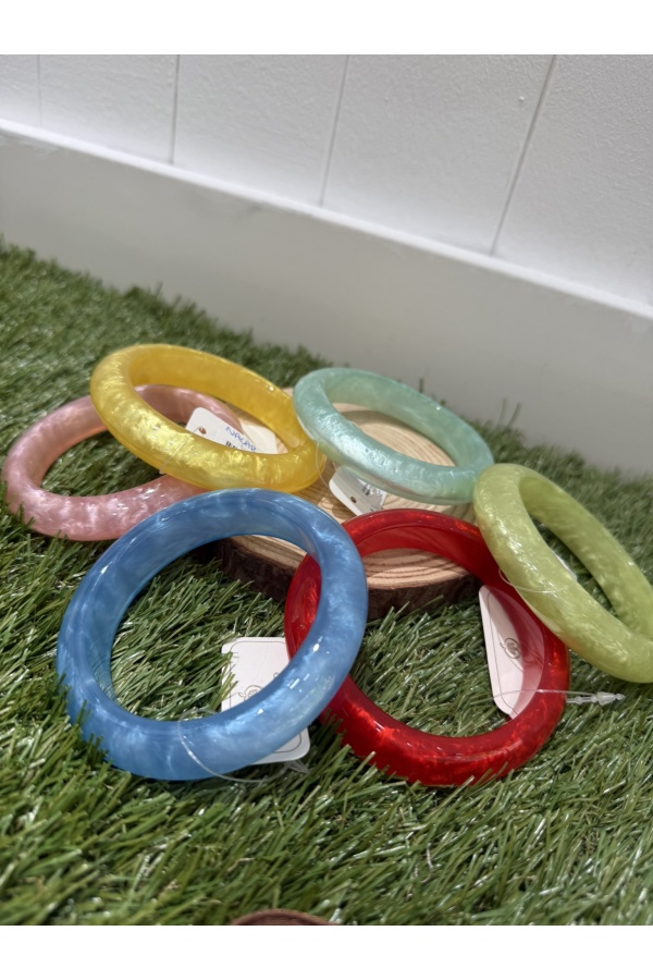 Pulsera Nacar. Bisuteria. Color: turquesa, amarillo, rosa, azul cielo, verde