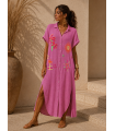 Bluson Bordado. Vestidos. Color: rosa flúor, blanco; Tallas: talla unica |