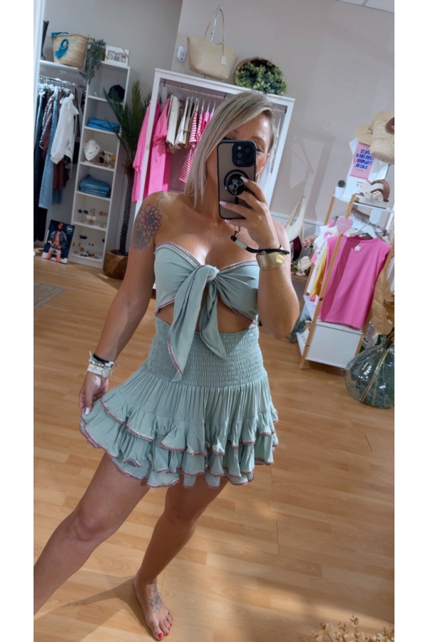 Conjunto Dahana. Monos / Conjuntos. Color: verde mint, negro; Tallas: talla unica