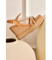 Sandalia Tiras Trenzadas. Inicio. Tallas: 36, 37, 38, 39, 40 | Bambalinas Closet