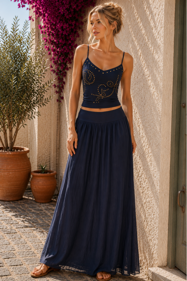 Conjunto Cancun. Monos / Conjuntos. Color: marron chocolate, azul marino |
