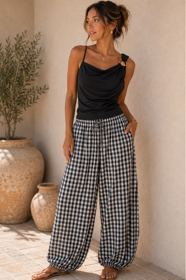 Pantalon Vichy. Pantalones / Shorts. Color: marron chocolate, azul marino
