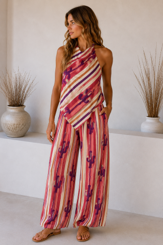 Conjunto Stripes. Monos / Conjuntos. Color: matcha, frambuesa; Tallas: talla