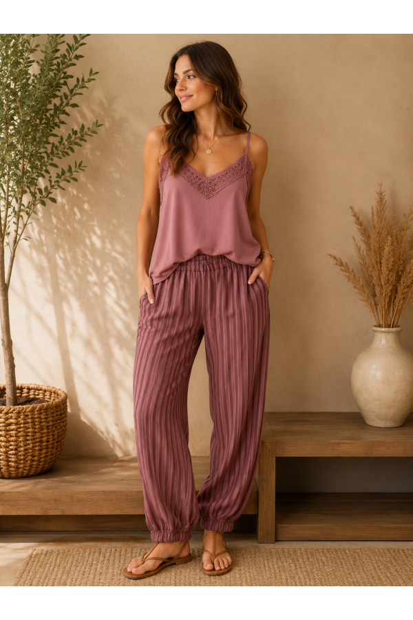 Pantalon Altea. Pantalones / Shorts. Color: mandarina, vino, azul noche