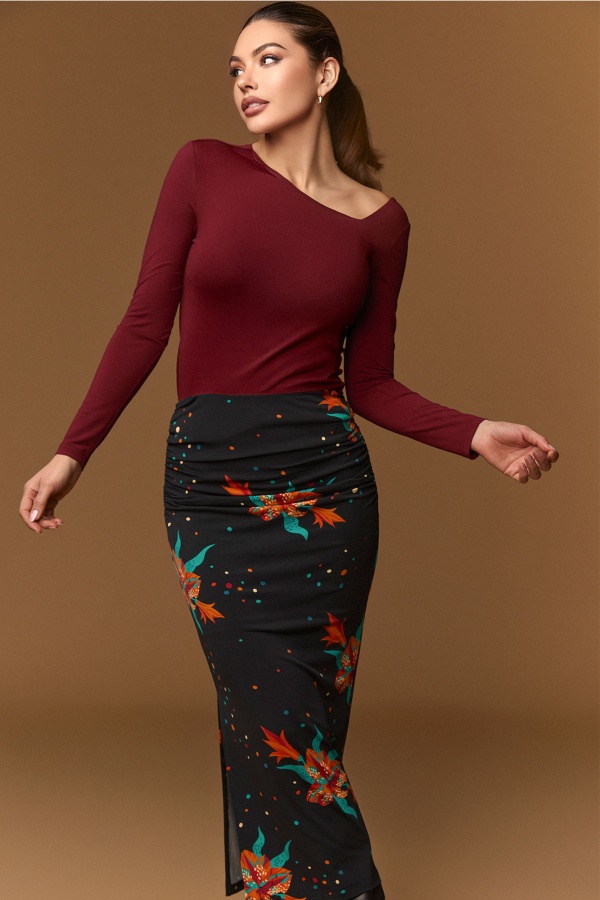 Top Red Tower. Inicio.  | Bambalinas Closet