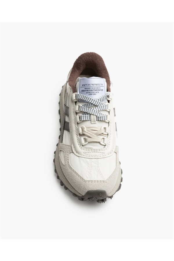 Deportiva Autum. Deportivas. Tallas: 35, 36, 37, 38, 39, 40 | Bambalinas Closet