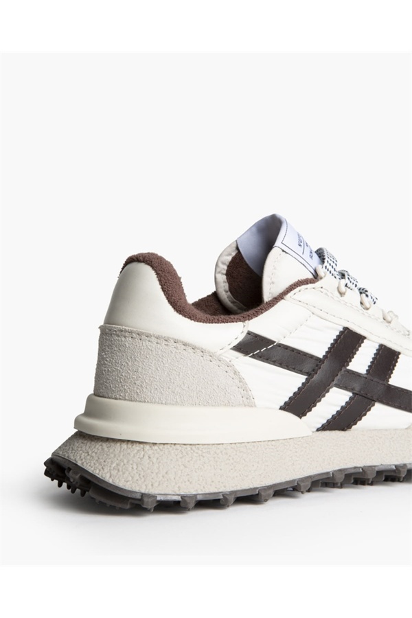 Deportiva Autum. Deportivas. Tallas: 35, 36, 37, 38, 39, 40 | Bambalinas Closet