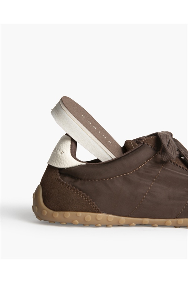 Deportiva Bimba. Inicio. Tallas: 36, 37, 38, 39, 40, 41 | Bambalinas Closet