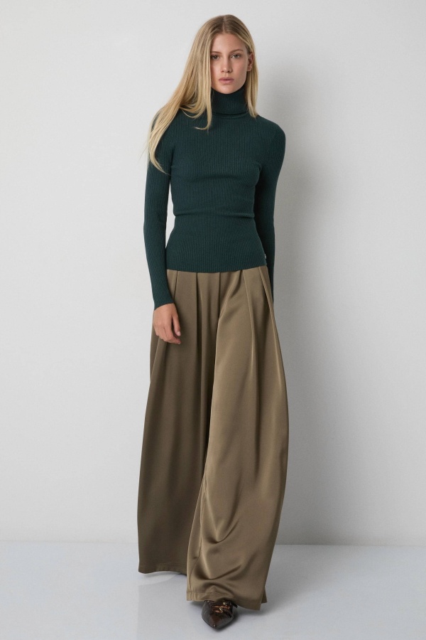 Sueter Basico Cuello. Inicio.  | Bambalinas Closet