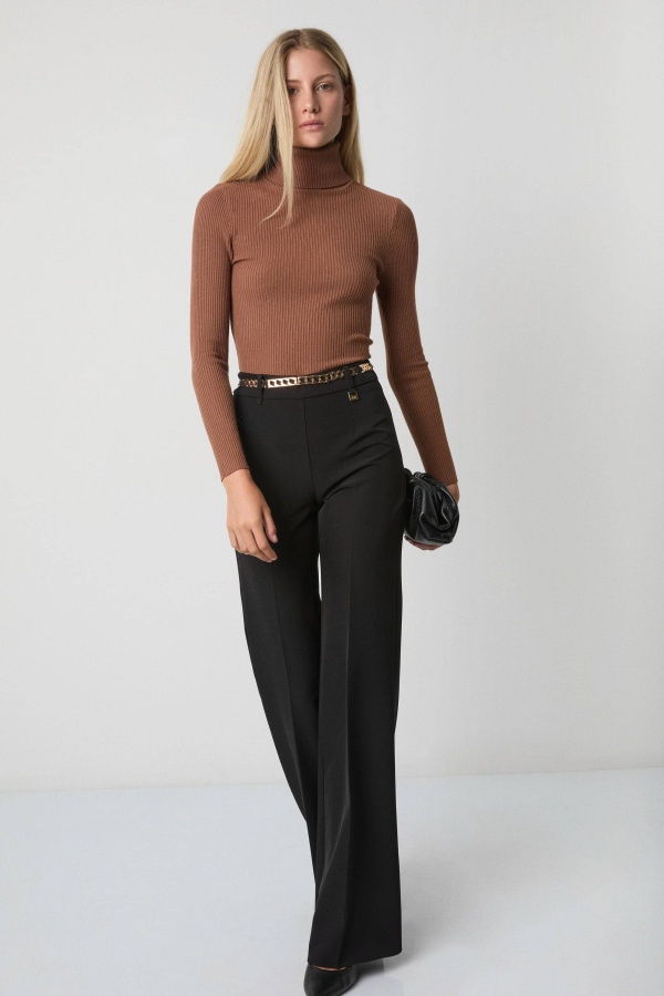 Sueter Basico Cuello. Inicio.  | Bambalinas Closet