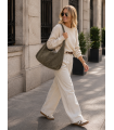 Bolso Saco. Bolsos. Color: marron chocolate, verde kaki, granate, negro |