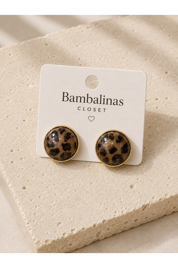 Pendientes Boton Animal. Bisuteria. Color: crudo, camel | Bambalinas Closet