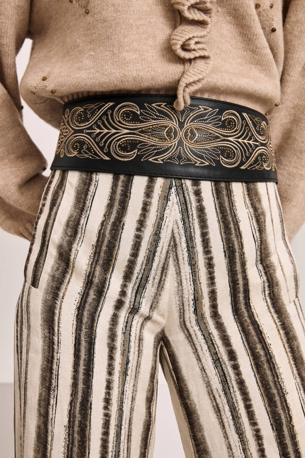 Pantalon Tari. Partes de abajo NÜD Y NKN. Tallas: 38, 40, 36 | Bambalinas Closet