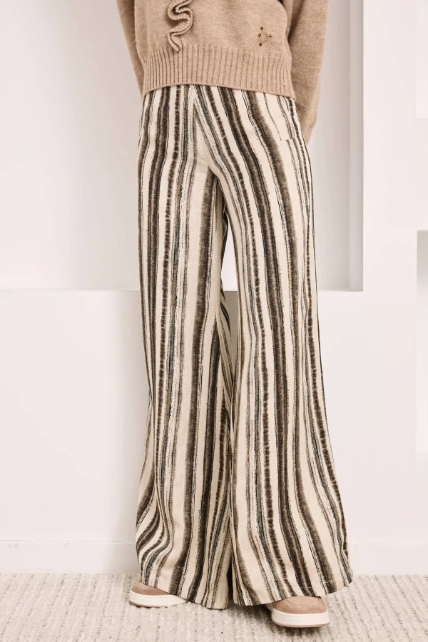 Pantalon Tari. Partes de abajo NÜD Y NKN. Tallas: 38, 40, 36 | Bambalinas Closet