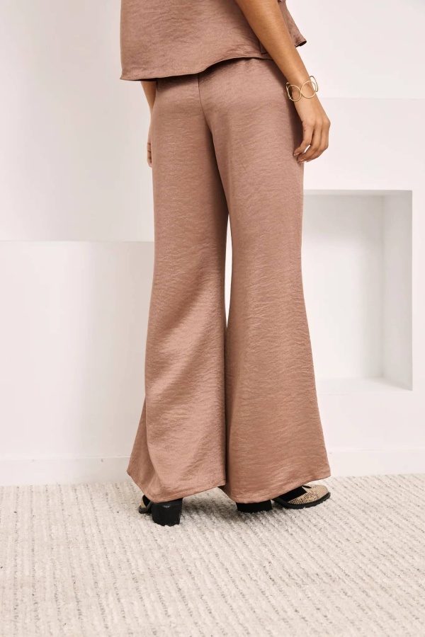 Pantalón Iera. Partes de abajo NÜD Y NKN. Tallas: 36, 38, 40, 34 | Bambalinas