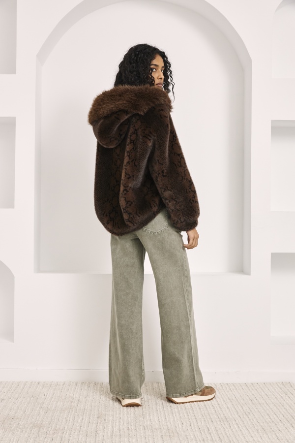 Abrigo Nebet. Prenda exterior NUD & NKN. Tallas: s, m, l, xs | Bambalinas Closet