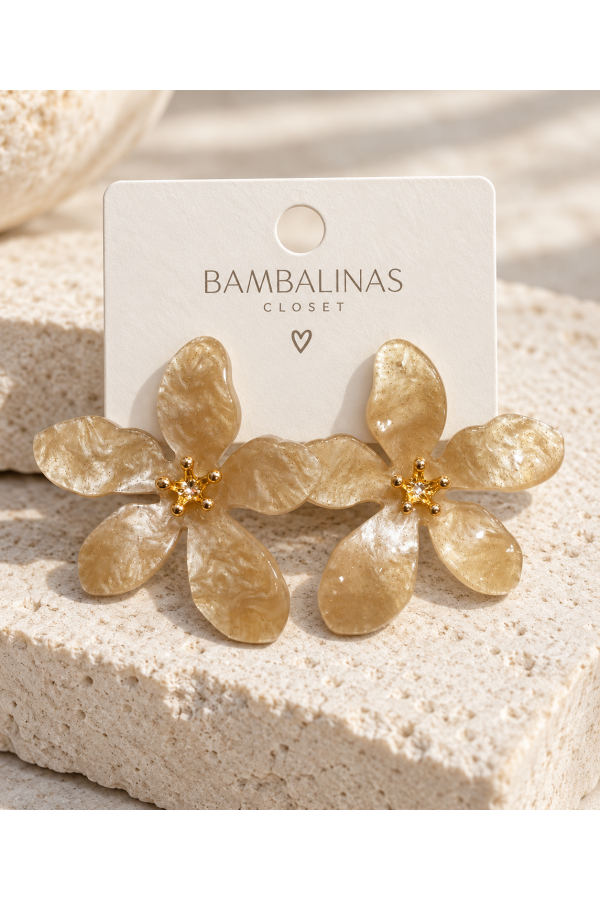Pendientes Narciso Beige. Bisuteria.  | Bambalinas Closet