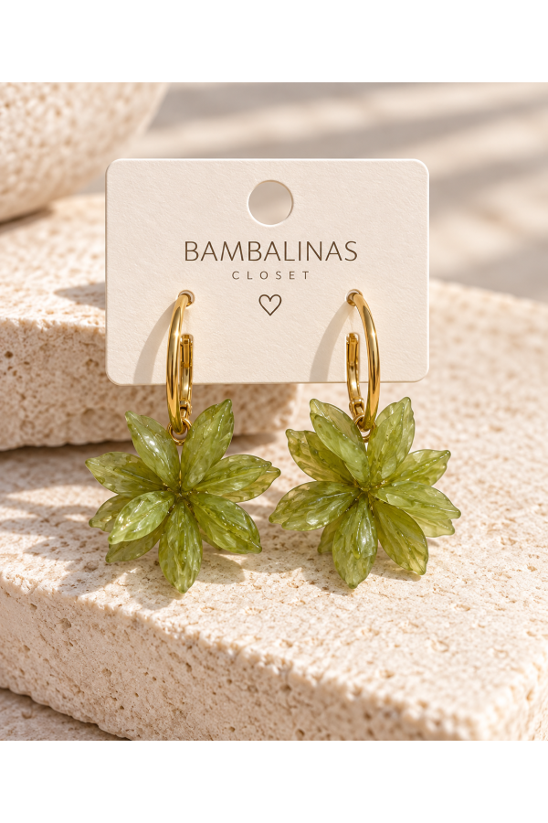 Pendientes Flor Otoño. Bisuteria. Color: blanco roto, verde kaki, maquillaje |