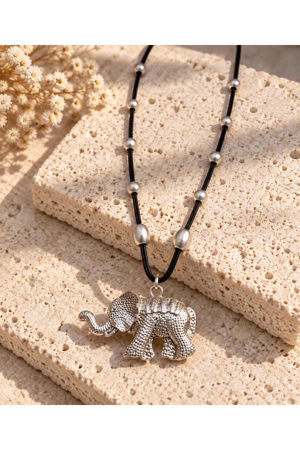 Colgante Elefante Suerte. Bisuteria.  | Bambalinas Closet